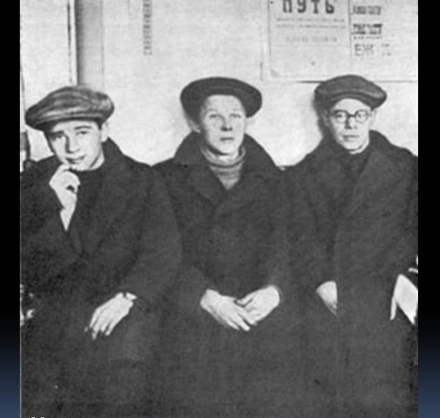  А. Гитович, А. Твардовский, М. Исаковский. Смоленск, 1929 г.